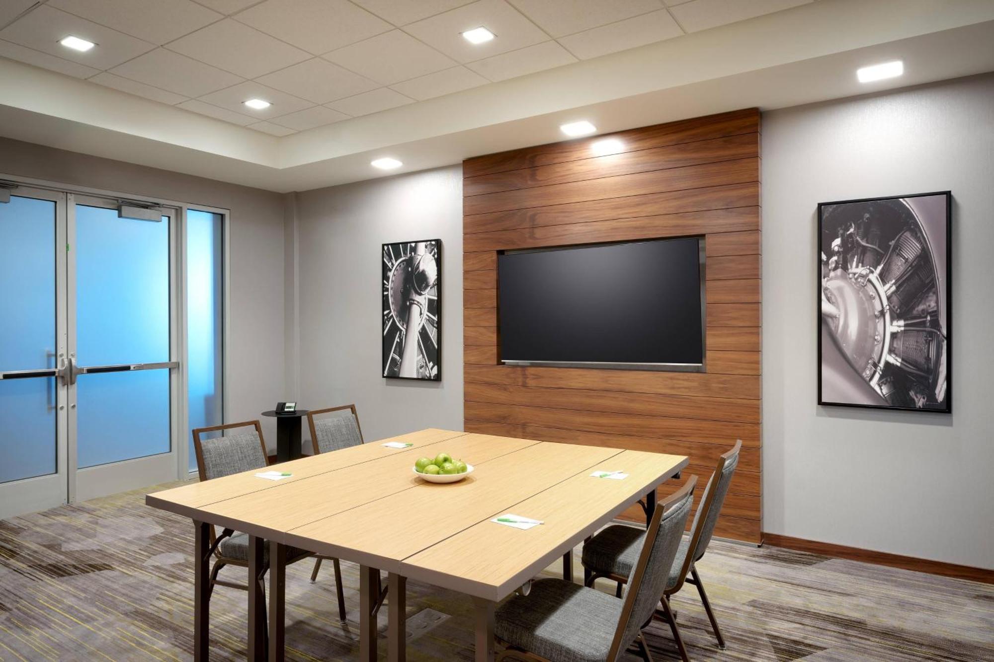 Courtyard By Marriott Angeles Lax/hawthorne